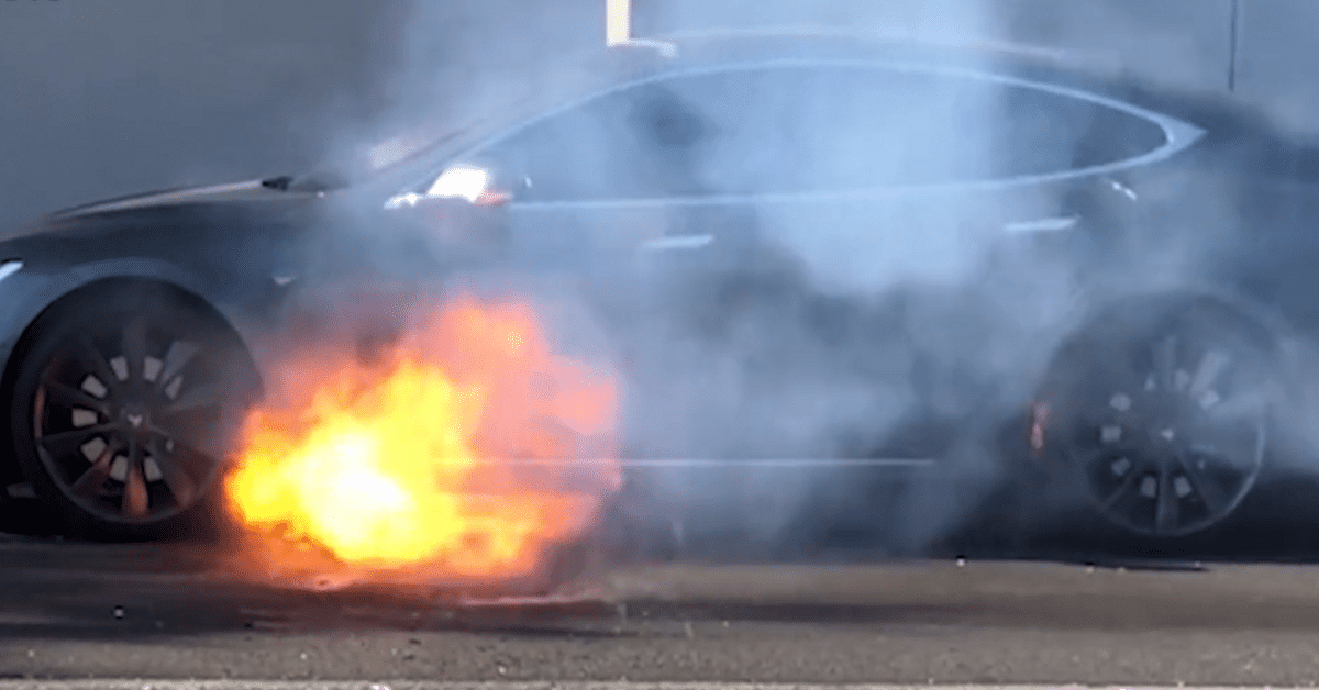 Electric Vehicles & Digital Currency will Short Circuit Americans