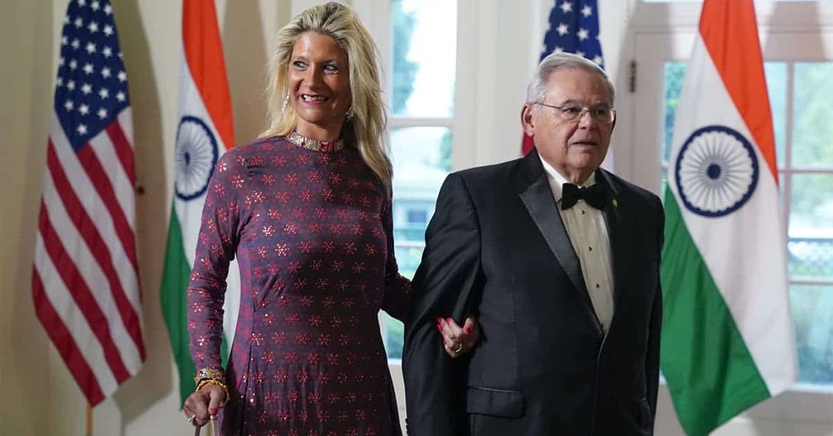 Democrats Have a Rat in the Senate