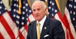 Governor McMaster to end race-based government contracts in South Carolina